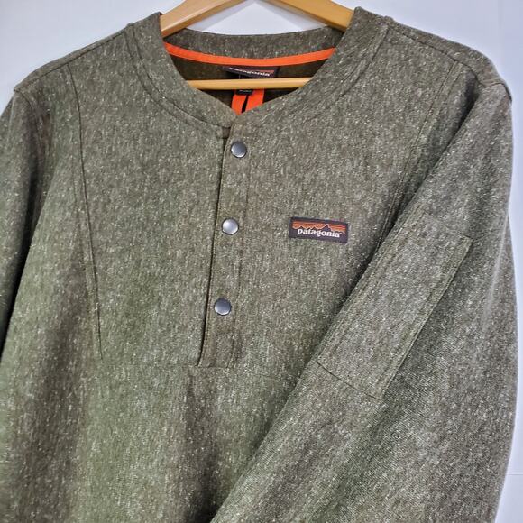 Patagonia Men's Hemp Crew Sweatshirt Size Medium Green Quarter Snap 1/4 Button - Picture 4 of 12